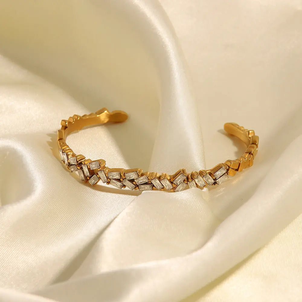 Emma - Elegante vergulde gouden armband met zirkonia - River Mode