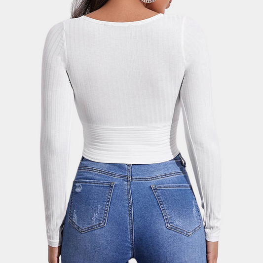 NOVA | Trendy cropped top met elegante lange mouwen